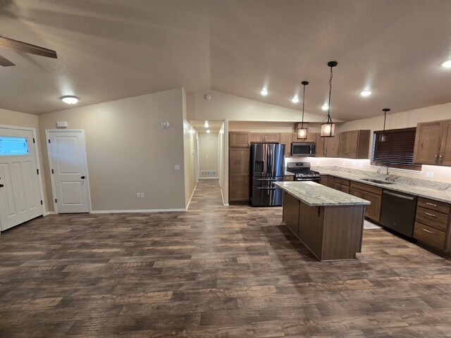 Building Photo - 7311 E Obsidian Lp