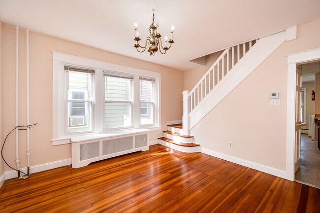 Foto del edificio - 204 N Miller St