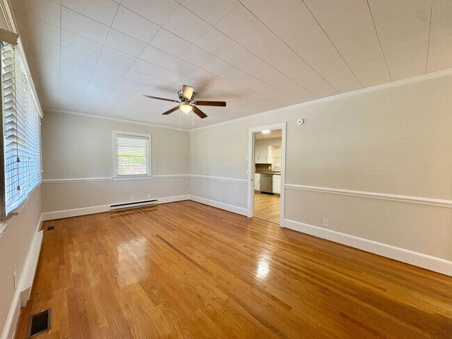Foto del edificio - Adorable 2 Bedroom Home in the Heart of Nashville!
