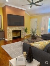 Building Photo - 10202 Forum Park Dr