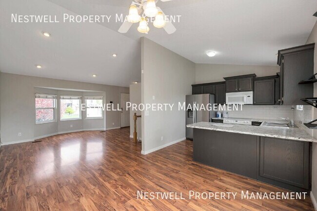 Building Photo - 4093 Misty Dr