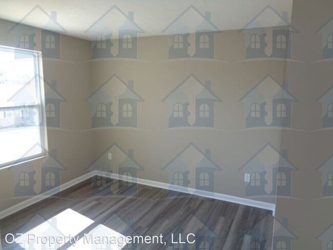 Building Photo - 4 br, 2.5 bath House - 404 Herbert Avenue,