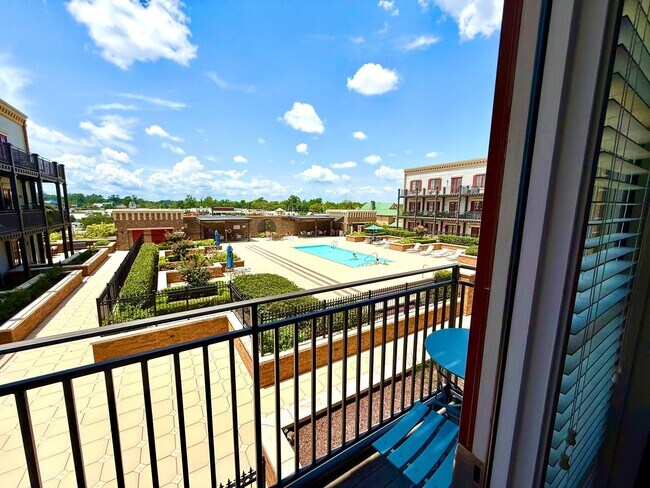 Foto del edificio - Pristine 1 bedroom, 1 bath in Perkins Rowe