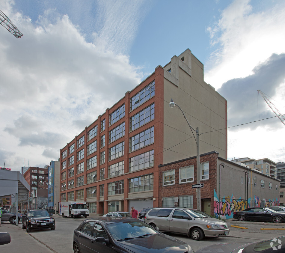 Building Photo - Camden Lofts