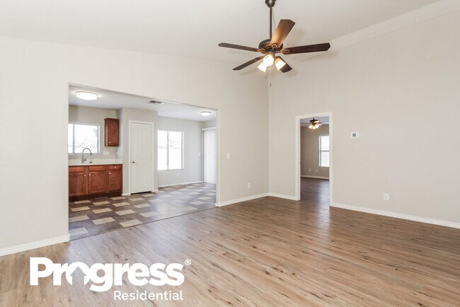 Foto del edificio - 38575 N Dolores Dr