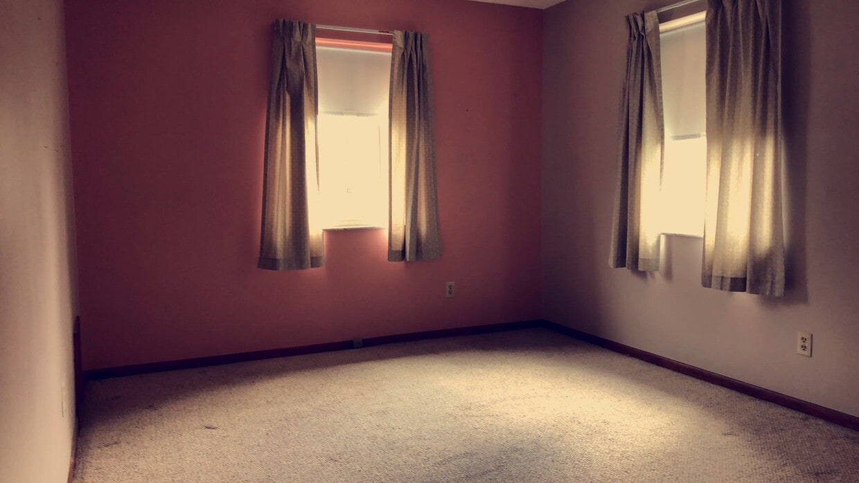 Foto principal - 1121 Davis Ave