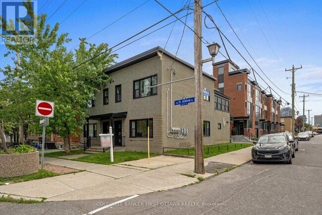 Building Photo - 72 St Andrew St