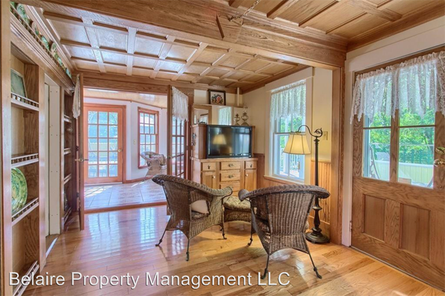 Building Photo - 3 br, 1.5 bath House - 303 Blossom Street