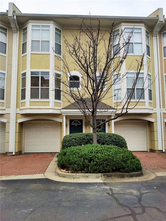 Foto del edificio - 375 Highland Ave NE