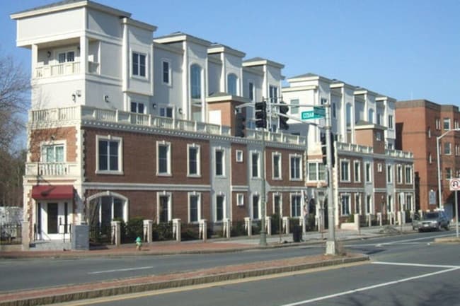 Building Photo - 2440 Massachusetts Ave