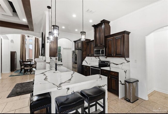 Foto del edificio - 21 N Loretta Lynn Dr