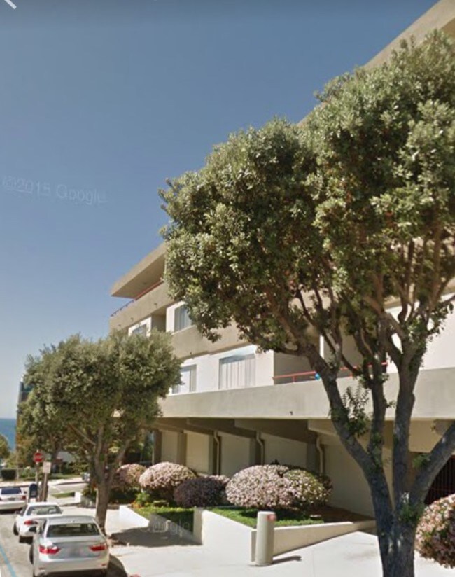 530 Esplanade St Unit 408, Redondo Beach, CA 90277 Apartment for Rent