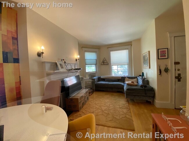 Building Photo - 2 Arlington St