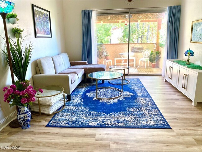 Foto del edificio - 1515 E Reno Ave