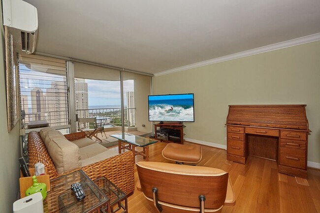 Foto del edificio - 1717 Ala Wai Blvd