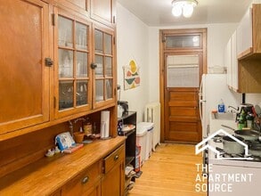 Building Photo - 1480 W Byron St