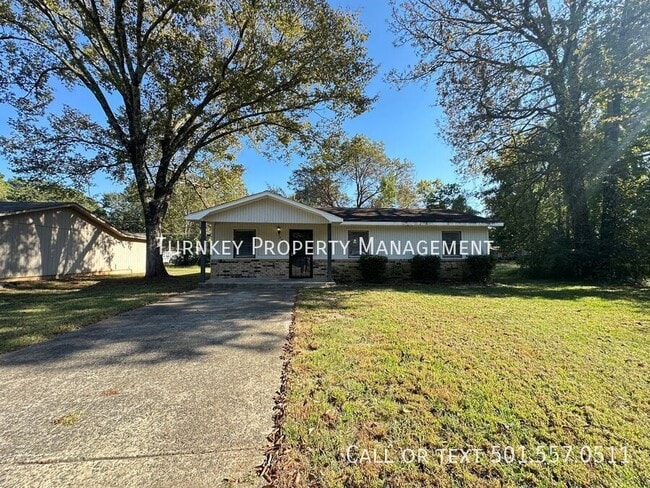 Foto del edificio - 361 N Oak Ct