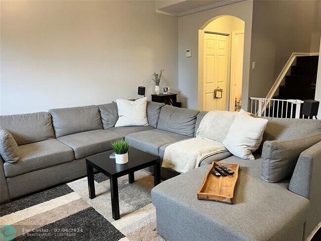 Building Photo - 2230 Coral Reef Ct