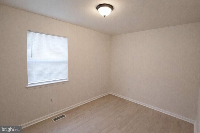 Foto del edificio - 4170 Old Washington Rd