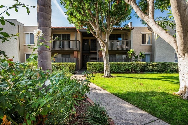 Building Photo - CASA GRANDE APARTMENT HOMES