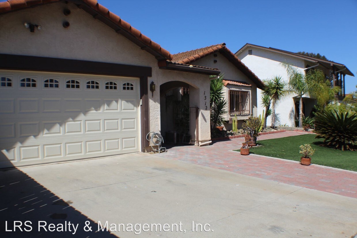 Primary Photo - 3 br, 2 bath House - 1312 Shadow Hills Ct