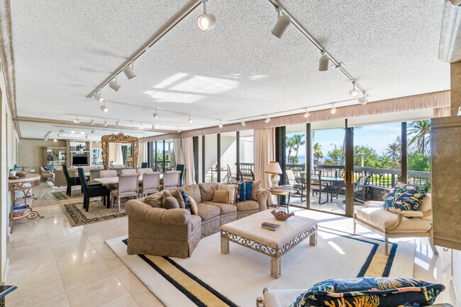 Building Photo - 120 S Ocean Blvd