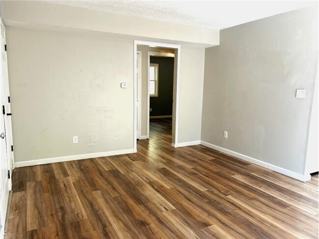 Foto del edificio - 375 N 12th St