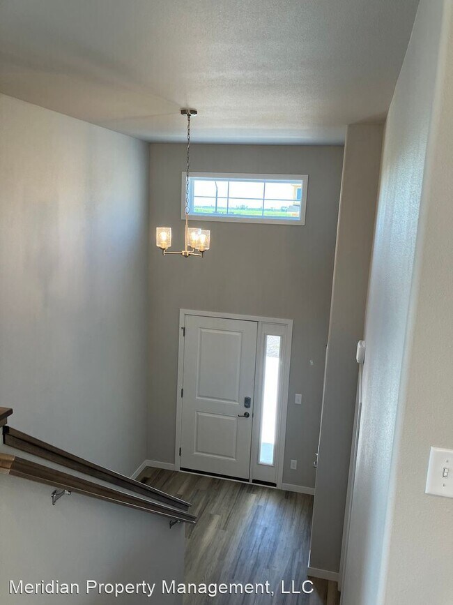 Building Photo - 4 br, 3 bath House - 6682 28th St S