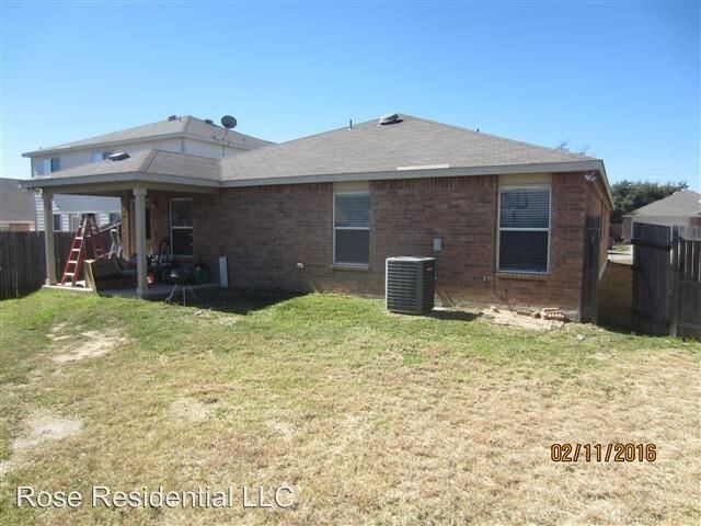 Building Photo - 10902 Rivera Cv