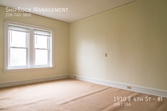 Building Photo - 1910 E 4th St