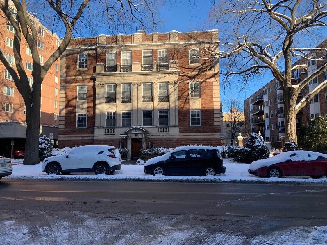 Foto principal - 1509 Oak Ave
