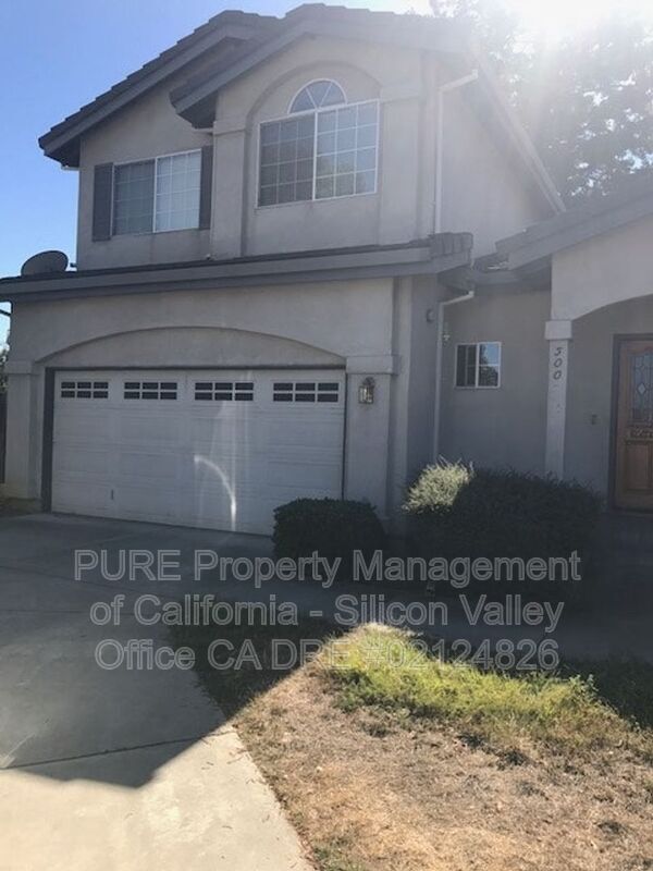 Building Photo - 500 Fern Ridge Ct.