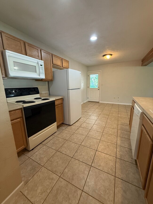 Foto del edificio - 527 W Harper St