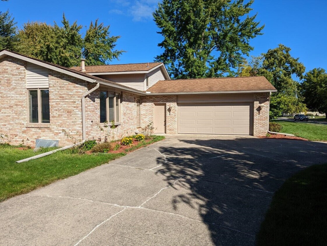 Foto principal - 320 Roberts St