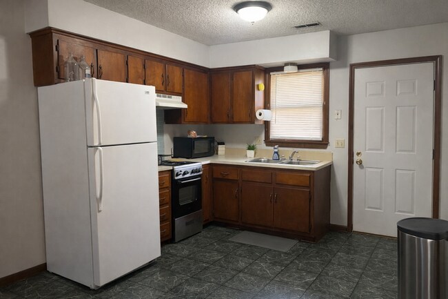 Foto del edificio - 1341 New York St