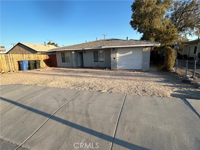 Foto principal - 66337 2nd St