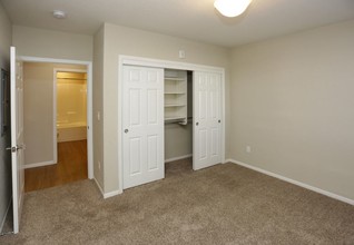 Cimarron Apartments photo'