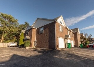 Foto del edificio - 4520 Meadowlark Manor Ln