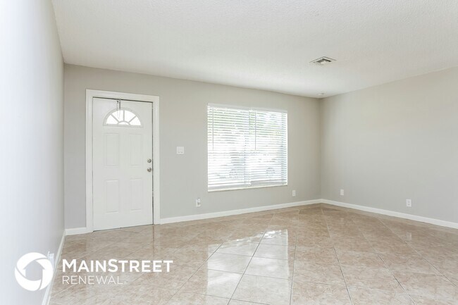 Foto del edificio - 7715 Kimberly Blvd