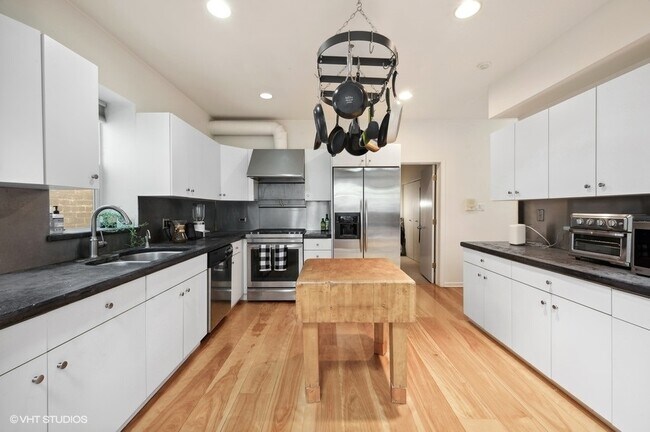 Foto del edificio - 1436 N North Park Avenue