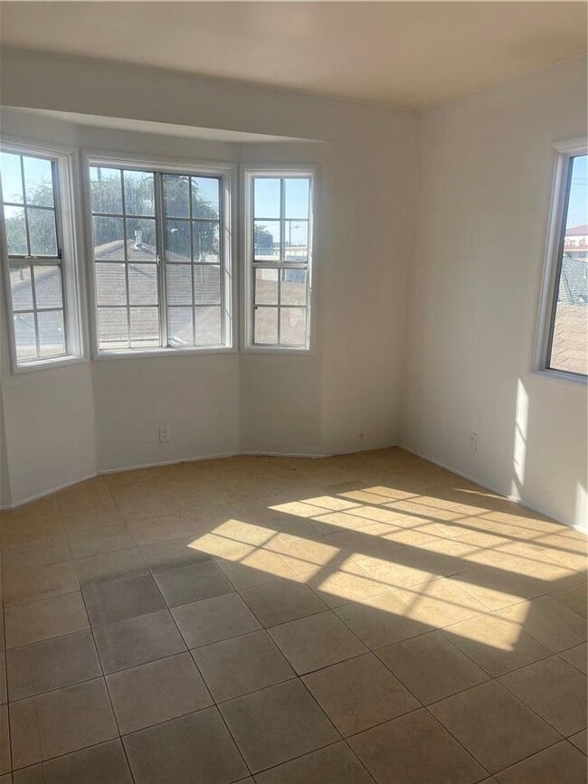 Photo - Maywood Rental Apartment