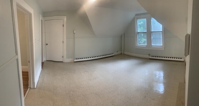 Building Photo - 27 Greene Ave