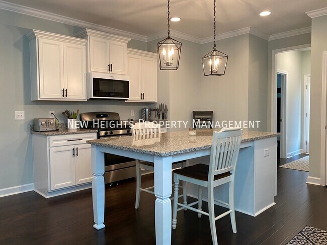 Building Photo - 1673 Emmets Rd