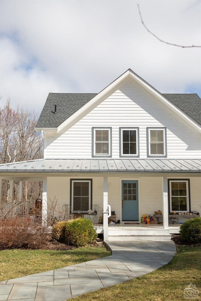 Building Photo - 601 Ackert Hook Rd