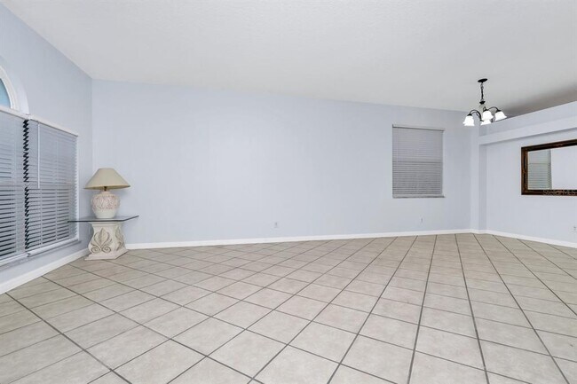 Building Photo - 9821 Bennington Chase Dr