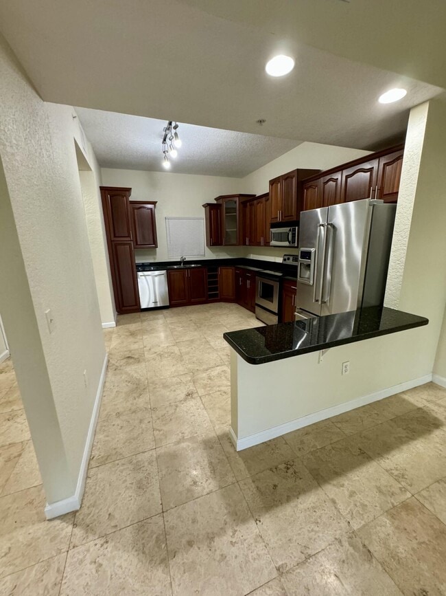 Building Photo - 1640 Presidential Way