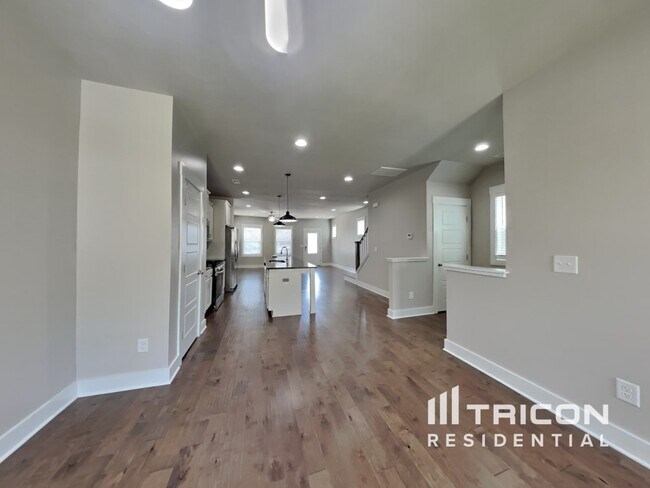 Building Photo - 777 Fireball Ct