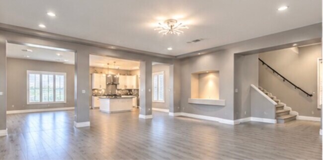 Building Photo - 8200 Duncan Peak Ct