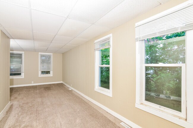 Foto del edificio - 454 Sherburne Ave