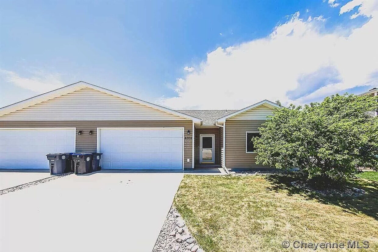 4008 Fillmore Ave, Cheyenne, WY 82001 Townhome Rentals in Cheyenne WY
